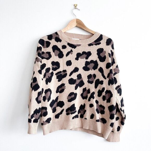 Adora // leopard sweater // Size large // EUC - Picture 2 of 11
